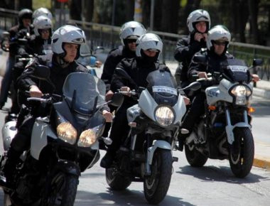 Θεσσαλονίκη: Συνελήφθη άντρας που έβγαλε όπλο έξω από κατάστημα